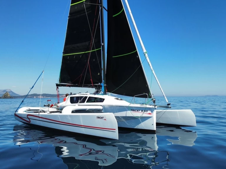 Noleggio Barca a vela a La Trinité-sur-Mer – Tricat TRICAT 8.50