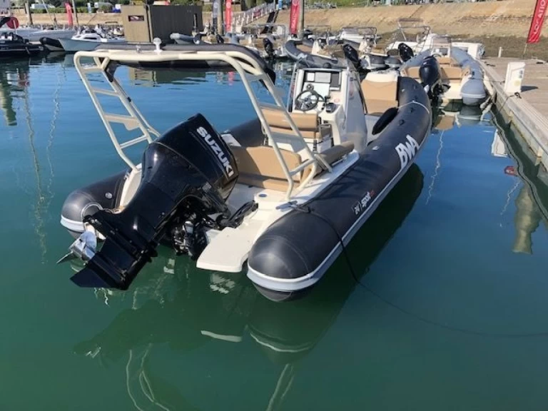 Noleggiare una Bwa BWA 24 GTO a La Trinité-sur-Mer