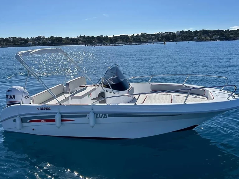 Noleggio barche Selva Open Line D 5.6 a Antibes su Samboat