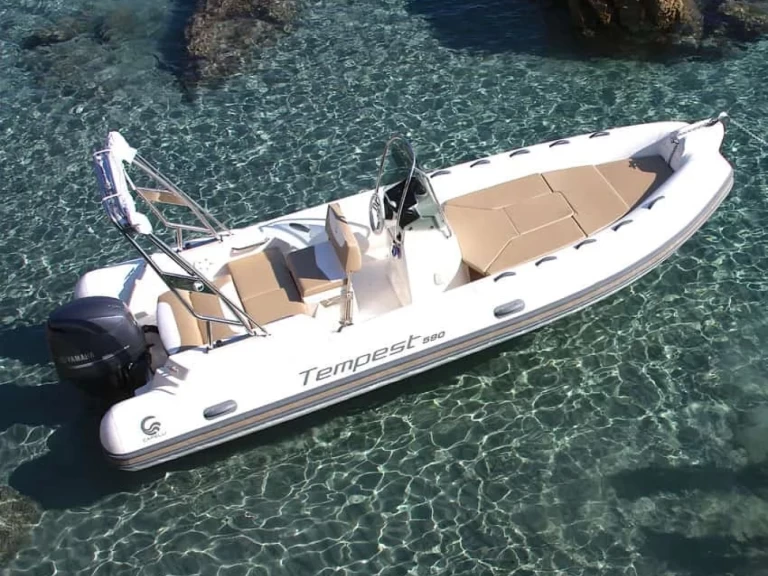 Noleggio barche Capelli Tempest 600 a Antibes su Samboat