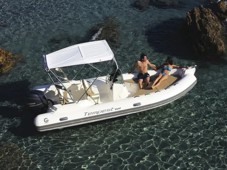 Noleggio Gommone con o senza skipper Capelli a Antibes