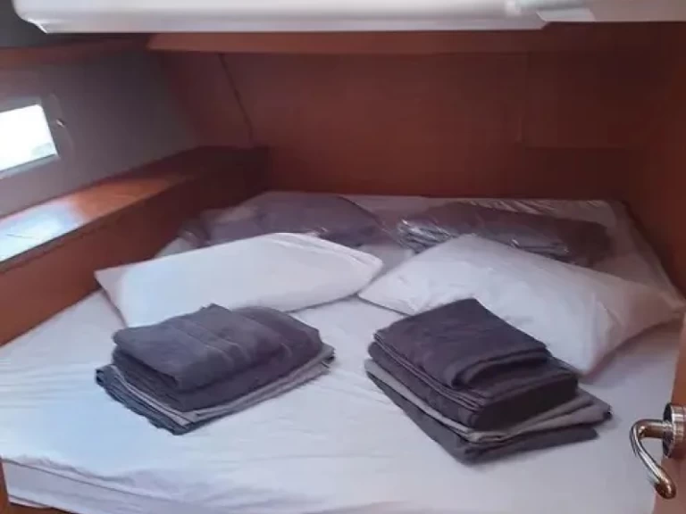 Noleggio Barca a vela a Ligia – Dufour Dufour 470