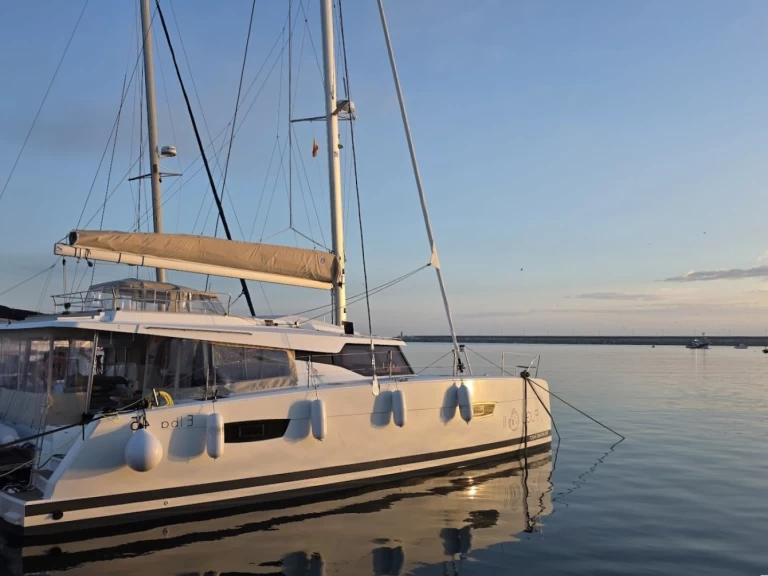 Noleggio Catamarano con o senza skipper Fountaine Pajot a Rodi (Citta)