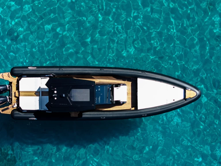 Noleggio a Atene – Seafighter Shadow 40 su SamBoat