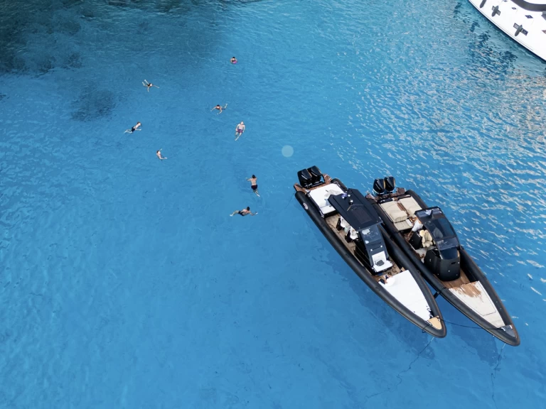 Noleggio a Atene – Seafighter Shadow 40 su SamBoat