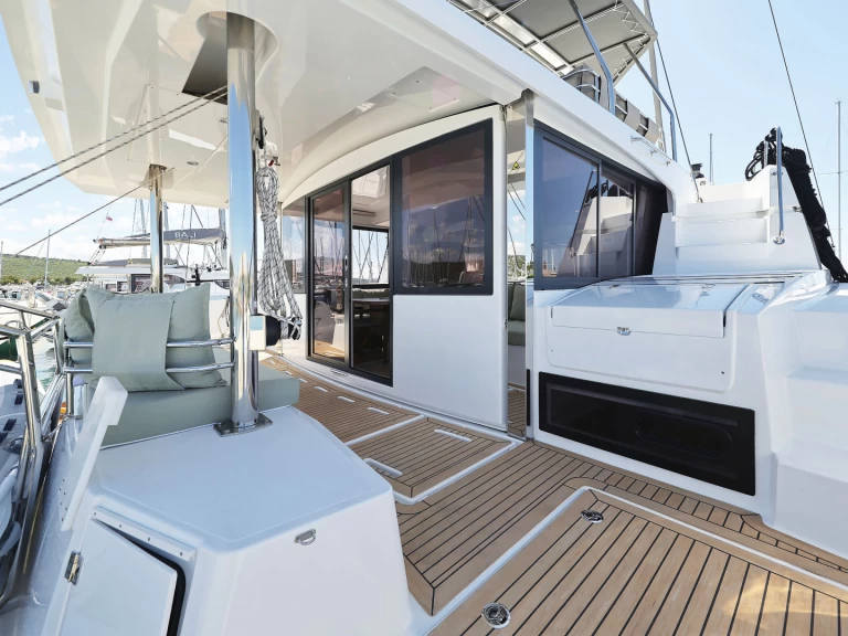 Noleggio Catamarano con o senza skipper Bali a Sukošan