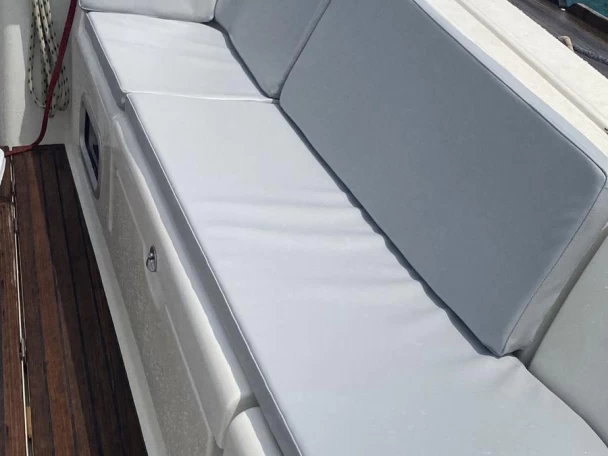 Noleggio Barca a vela con o senza skipper Bénéteau a Reggio Calabria