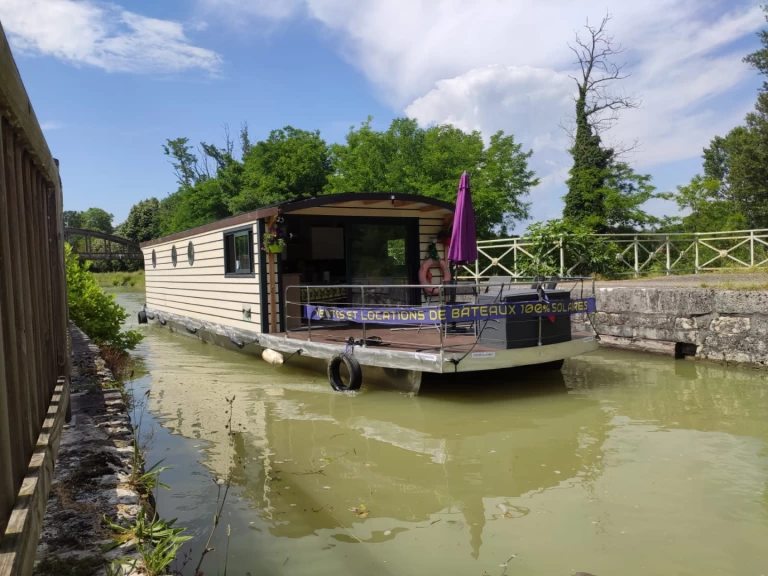 Noleggio Houseboat phoebus con patente nautica