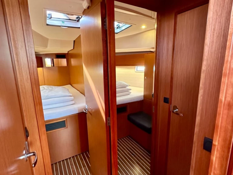 Noleggio barche Bavaria Cruiser 46 a Sukošan su Samboat