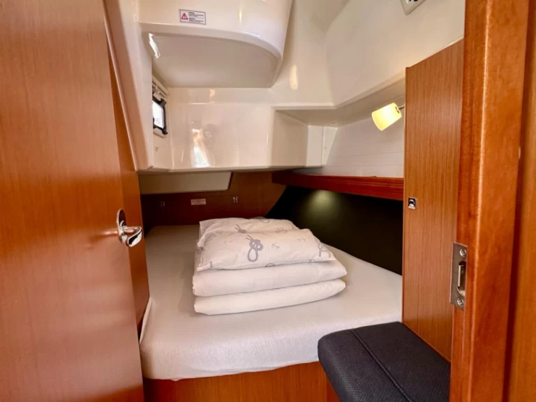 Noleggio Barca a vela a Drage – Bavaria Cruiser 37