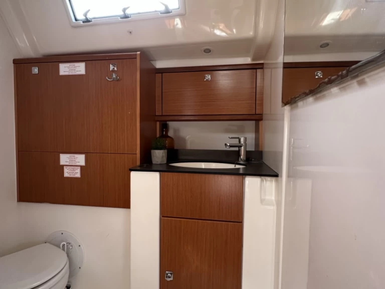 Noleggio barche Bavaria Cruiser 51 a Sukošan su Samboat