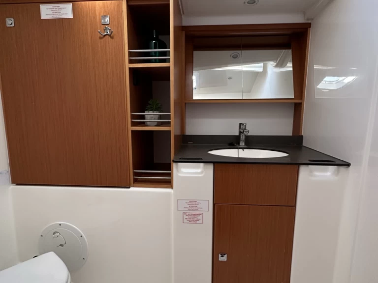 Noleggio Barca a vela Bavaria con patente nautica