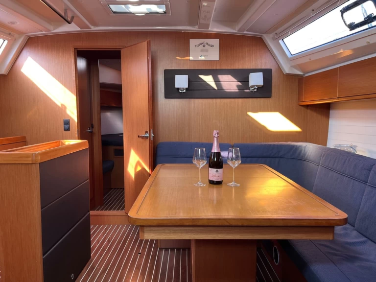 Noleggio Barca a vela Bavaria con patente nautica