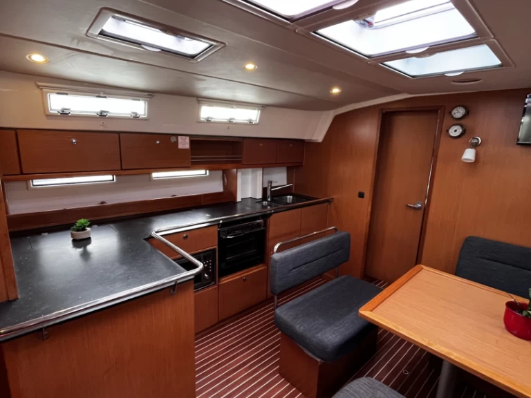 Noleggio barche Bavaria Cruiser 45 a Sukošan su Samboat