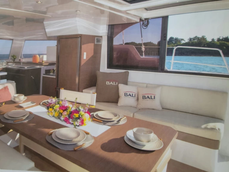 Bali Bali Catspace Voile da affittare a  Parham Town