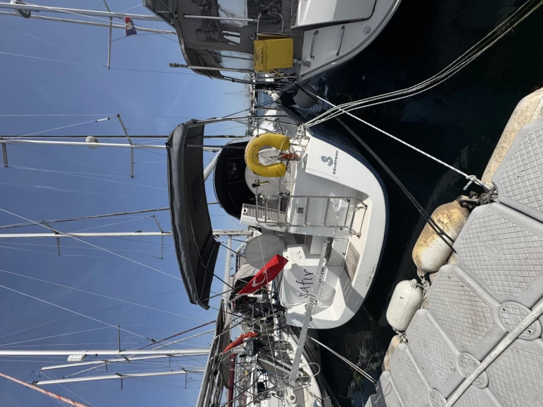 Noleggio Barca a vela Bénéteau con patente nautica