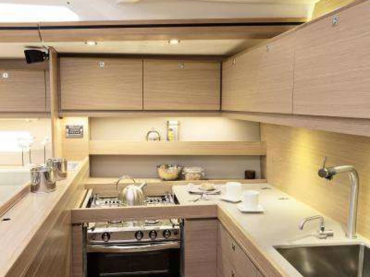 Noleggio Barca a vela con o senza skipper Dufour a Rodi (Citta)