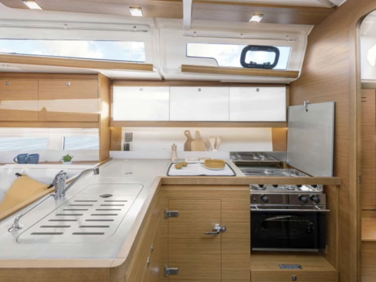 Noleggio barche Port-Camargue economico Dufour 390 Grand Large