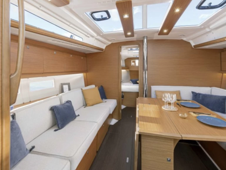 Noleggio Barca a vela a Port-Camargue – Dufour Dufour 390 Grand Large