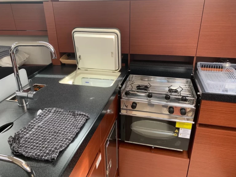 Noleggiare una Hanse Hanse 418 a Kavála