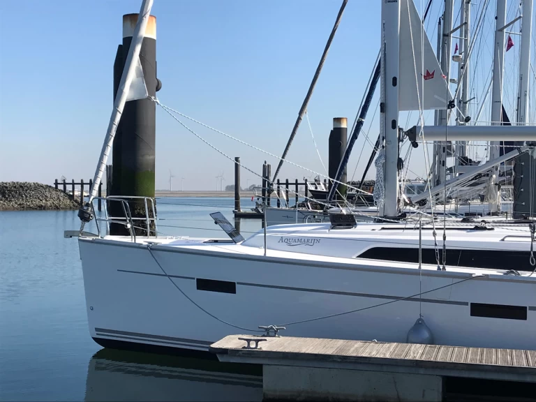 Bavaria Bavaria 41 Cruiser da affittare a  Yerseke