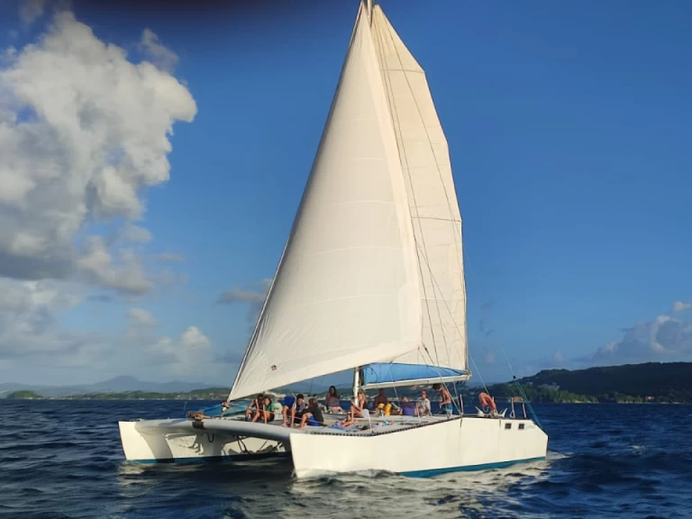 Noleggio barche Snotra open40 Plan eric lerouge a Les Trois-Îlets su Samboat
