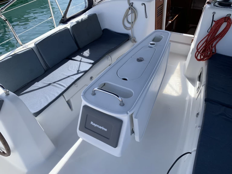 Noleggio Barca a vela a Saint-Mandrier-sur-Mer – Bénéteau Cyclades 39.3