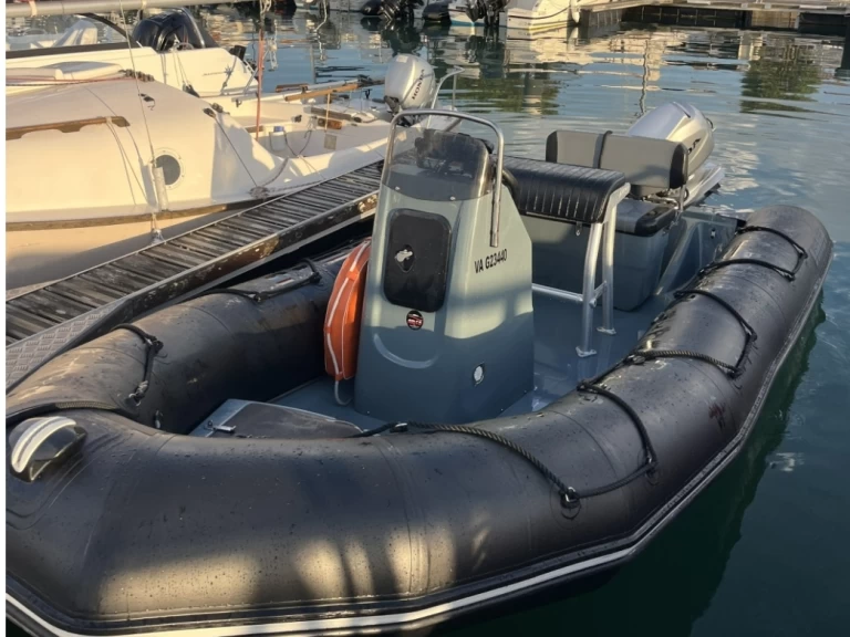 Noleggio barche L'Herbaudière economico Explorer 500