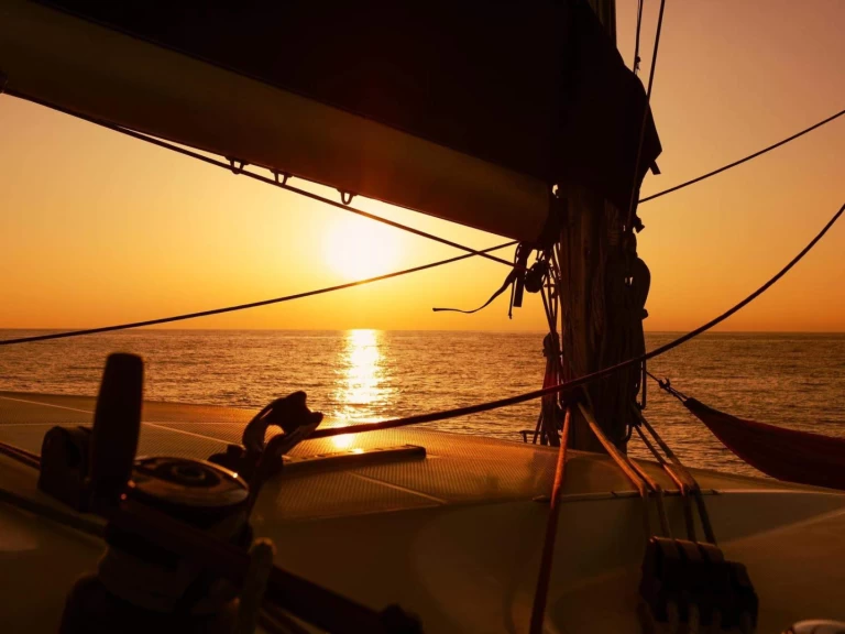 Noleggio barche Toulon economico Orana 44