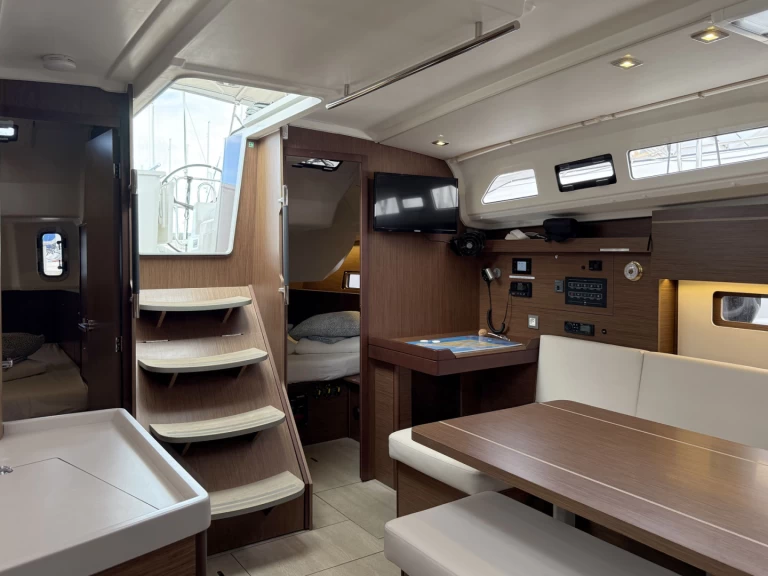 Bénéteau Oceanis 40.1 da affittare a  Zaravecchia (Biograd)