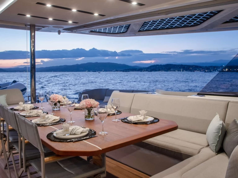 Noleggio barche Fountaine Pajot CHRISTAL MIO 80  a El Gouna su Samboat