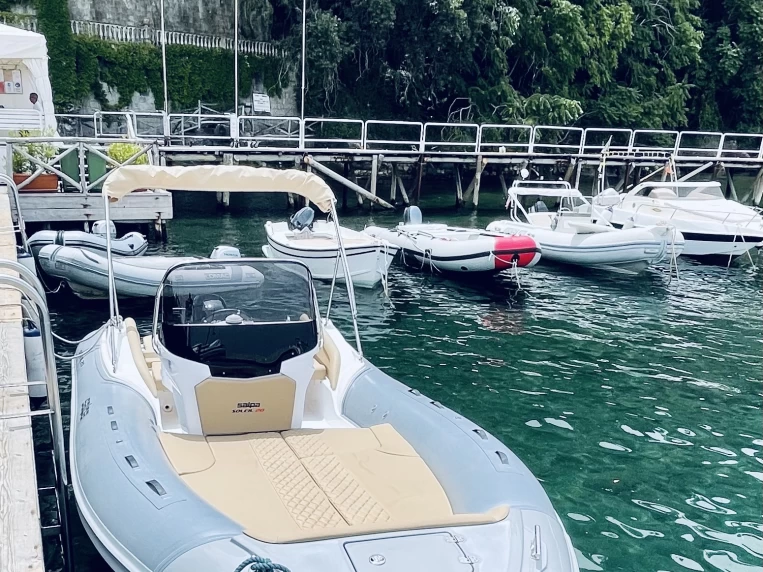 Noleggio Gommone con o senza skipper Salpa a Sorrento