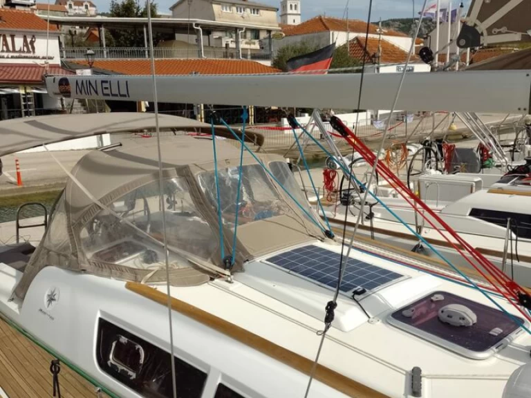 Noleggio barche Gouviá economico Sun Odyssey 33i