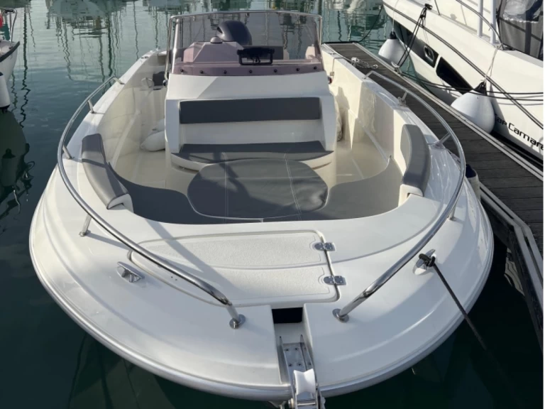 Pacific Craft Pacific Craft 670 da affittare a  La Flotte