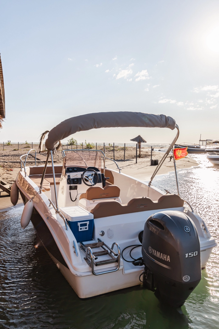 Noleggio barche Idea Marine IDEA 58 a Ulcinj su Samboat