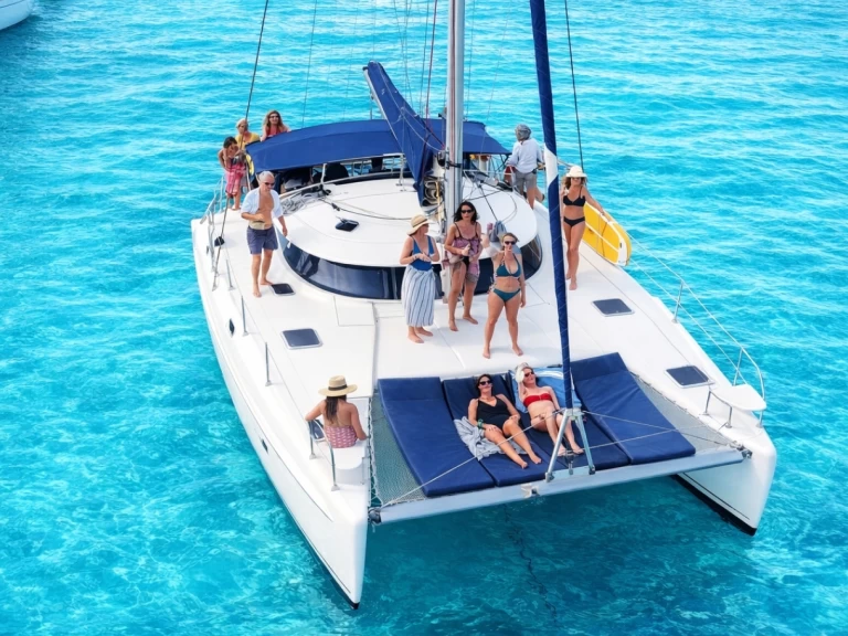 Fountaine Pajot Athena 38 da affittare a  Porroig