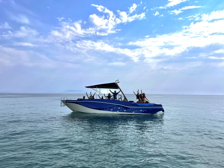 Mercan 32 excursion  da affittare a  Vráchos