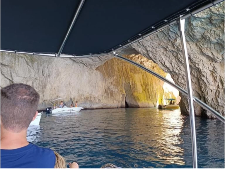 Noleggio Barca a motore Mercan con patente nautica