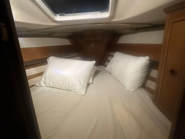 Noleggio Barca a vela a Atene – Dromor Apollo 12