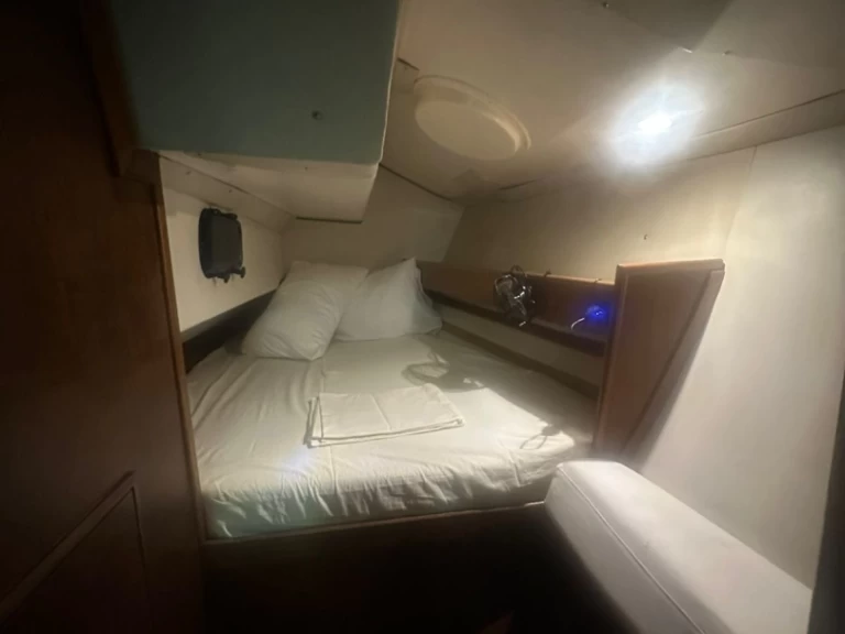 Noleggio barche Dromor Apollo 12 a Atene su Samboat