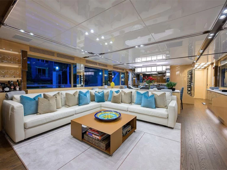 Yacht di lusso a noleggio a Bahamas al miglior prezzo