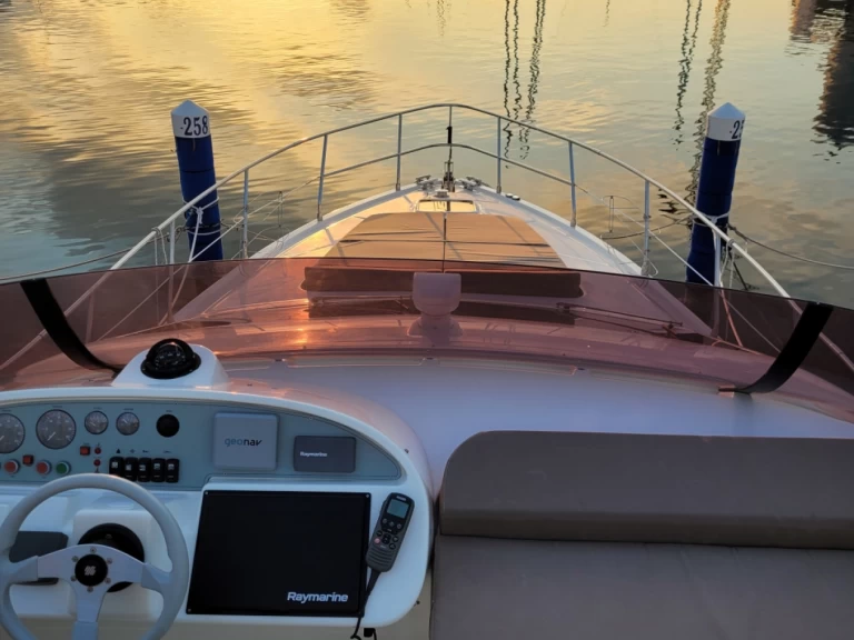 Noleggiare una CARNEVALLI 130S a Tribunj