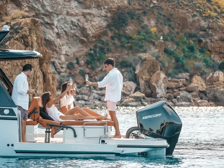 Noleggio barche Saxdor Saxdor 320 GTO a Cannes su Samboat