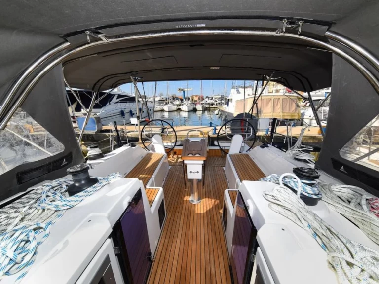 Noleggio Barca a vela con o senza skipper Bavaria a Zara