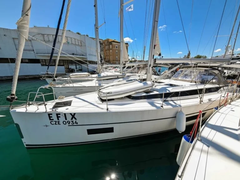 Noleggio barche Bavaria Bavaria C45 a Zara su Samboat