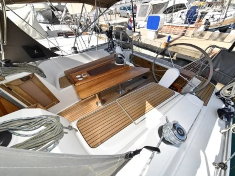 Noleggio Barca a vela Bavaria con patente nautica