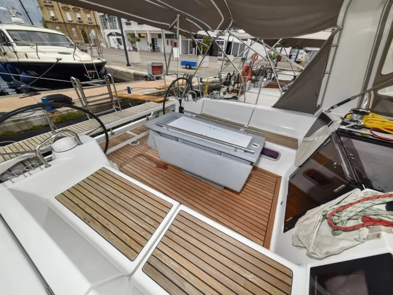 Noleggio Barca a vela con o senza skipper Bénéteau a Zara