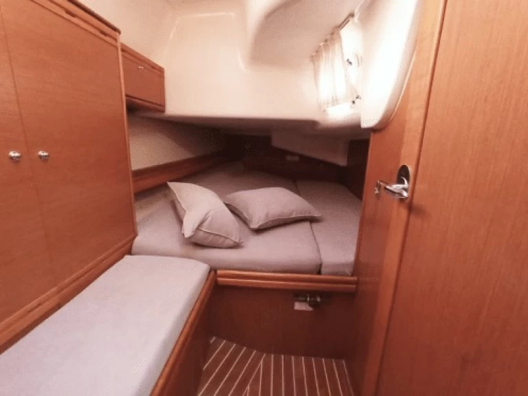 Barca a vela a noleggio a Volos al miglior prezzo