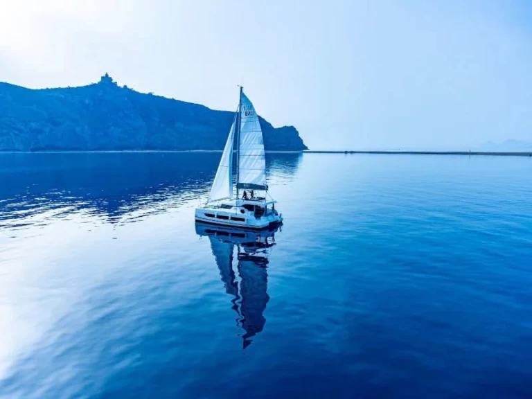 Noleggio Catamarano con o senza skipper Bali a Palermo
