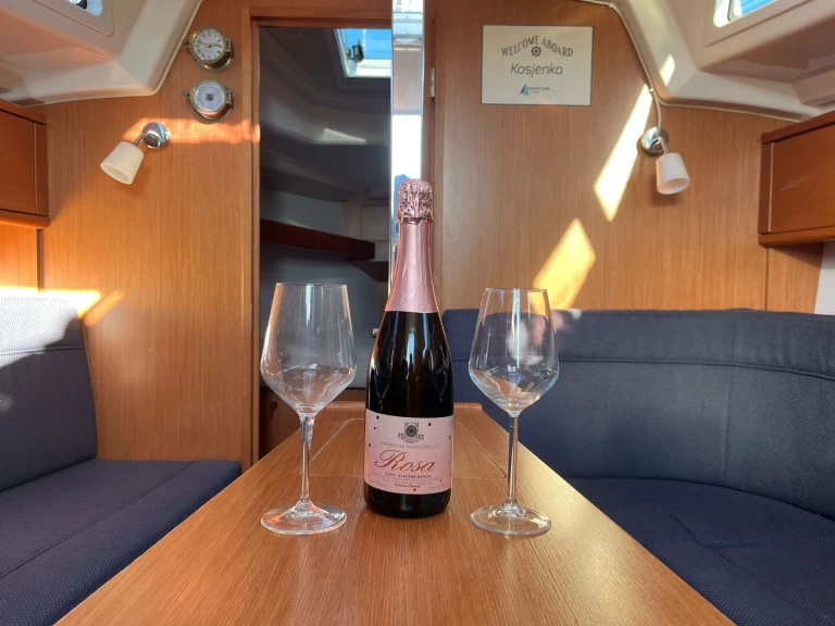 Barca a vela a noleggio a Drage al miglior prezzo